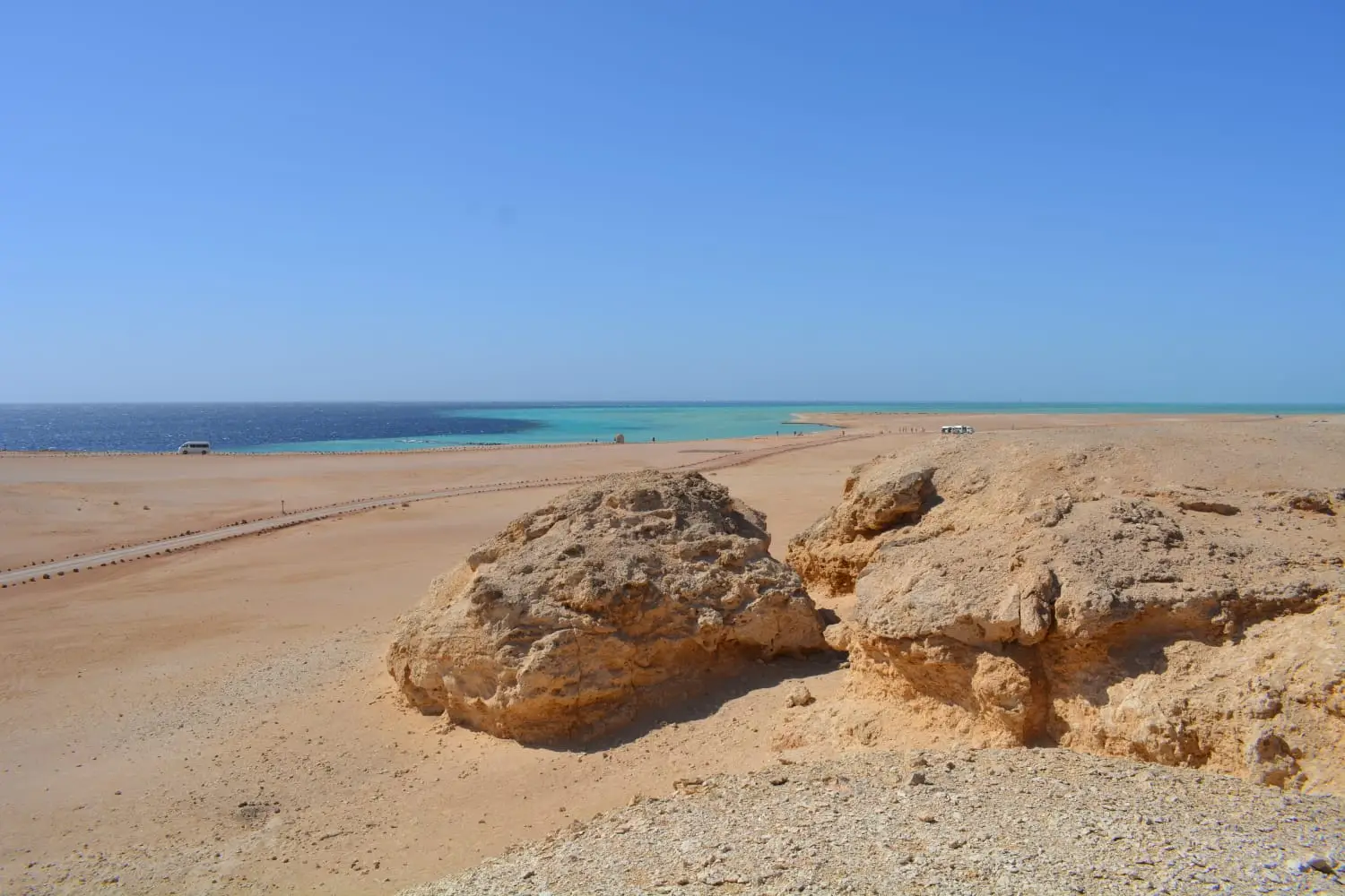 Ras Mohammed Park and Magic Lake by bus