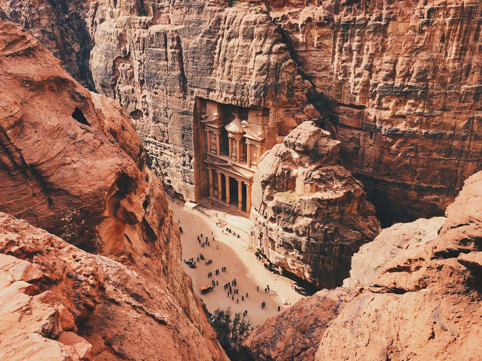 Petra Full-Day Tour – Discover the Rose-Red City